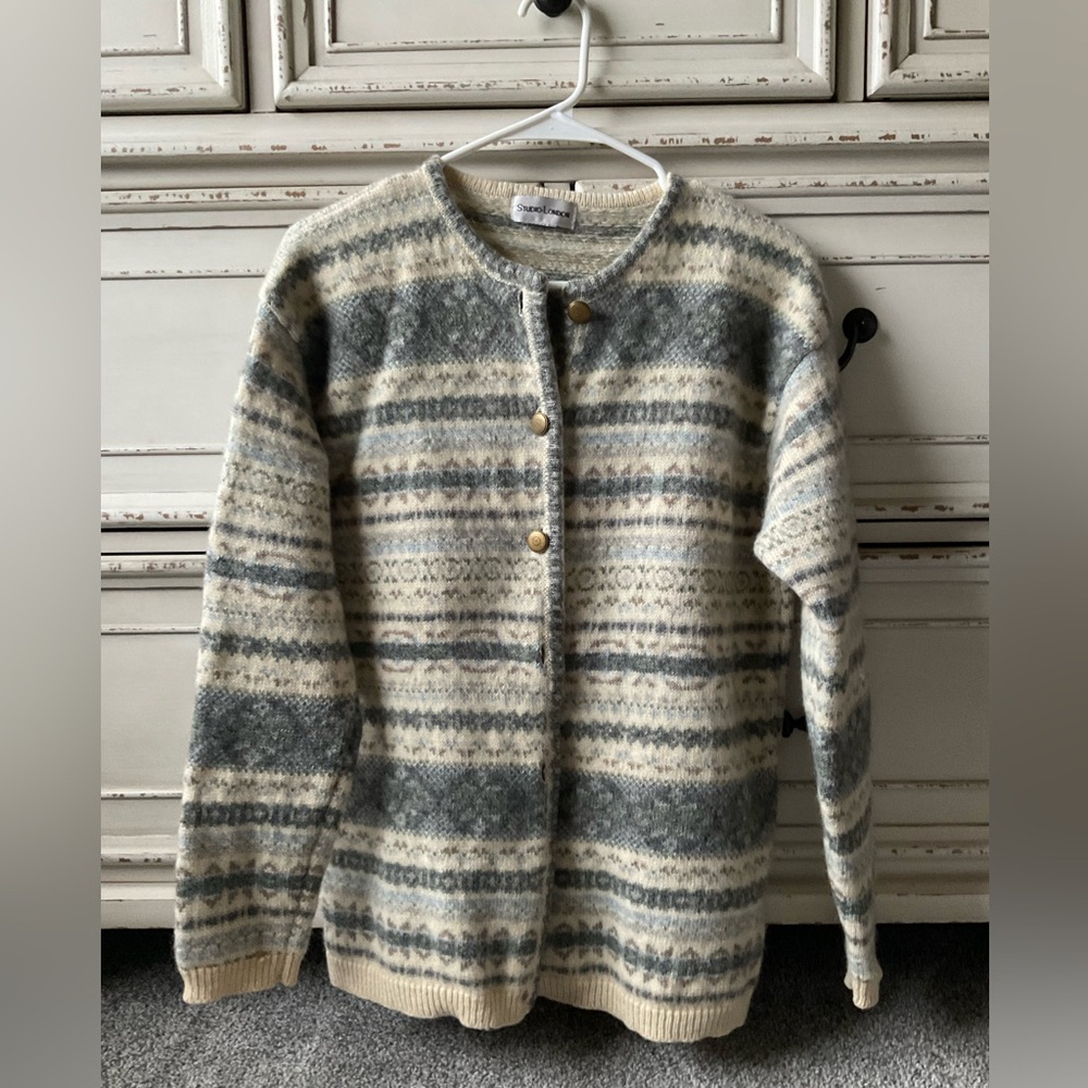 Vintage Studio London Wool Patterned Cream, Blue and Gray Cardigan (M-L)
